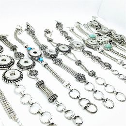 Ensemble de 10 pièces, mélange de styles, argent antique, mode gingembre, boutons à pression de 18mm, bracelets à breloques, bricolage, bijoux à pression 241H