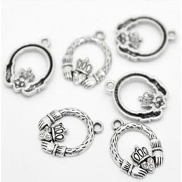 Entier- 100 pièces Antique ton argent strass Claddagh anneau pendentifs à breloque 25x18mm résultats de bijoux faisant bricolage entier J0506305n