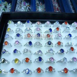 Todo 100 piezas Rhinestone 925 anillo de plata Zircon Gemstone Jewlery con display box246J