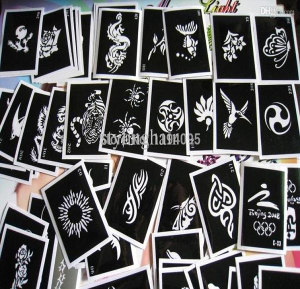 Pochoir de tatouage mixte 100pcslot entièrement pour peinture au tatouage de henné conceptions de tatouage à aérographe réutilisable pochoir7416857