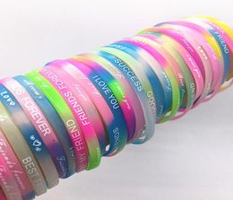 entier 100pcspack mix lot lumineux luminaire dans le bracelet en silicone foncé bracelet margs tout neuf drop mens de fête pour femmes 3297777