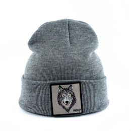 Ensemble 2019 Nouvelle Mode Hommes Bonnet Animal Loup Broderie Chapeaux D'hiver Bonnets Tricotés Pour Hommes Streetwear Hip Hop Skullies Bonn3527313i