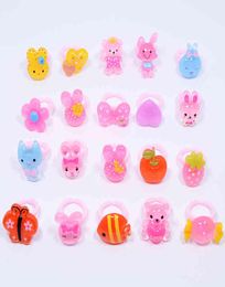 Entièrement 50pcs enfants039 Cartoon Animal Fruit princesse bonbon sirène sonne fille bijoux anneaux kid gift en bulk7398222