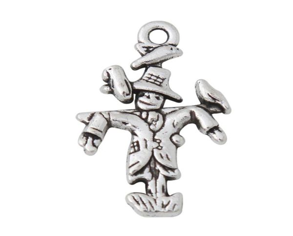 En alliage entier antique en argent plaqué Scarecrow Shape Charms Forme Farmers 1525 mm 100pcs AAC3828357714