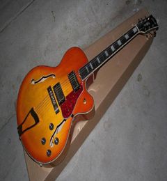 Guitare semi creux de jazz entièrement personnalisé L5 en CS Cherry Burst Sunburst Guitare électrique en stock1482683