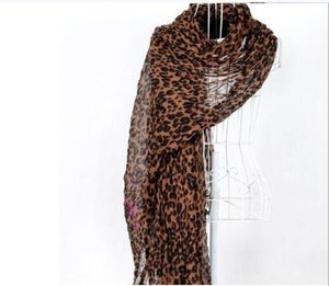 Hele vrouwelijke sjaal warme Hoge kwaliteit Designer sjaals winter Luipaard print Katoenen Garen Sjaal 20090CM9115856