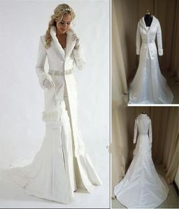 Robe de mariée en satin blanc sans bretelles, ligne A, en fourrure entière, cape, Train de chapelle, manteau à manches longues en Satin pour bride7615816