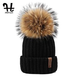 Furtalk-Sombrero de piel auténtica tejido para mujer, gorro 100% de piel de mapache auténtica con pompón, gorro de invierno para mujer 335C