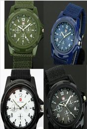Hele mix 4colors coole zomer mannen sport militaire leger piloot stoffen strooien sportmannen gemius leger horloge sa0033576594