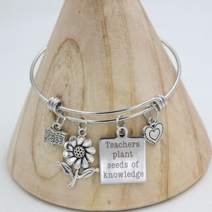 Completamente nueva llegada pulsera de alambre de acero inoxidable corazón flor libro profesores pulseras con dijes para profesores regalos 273j