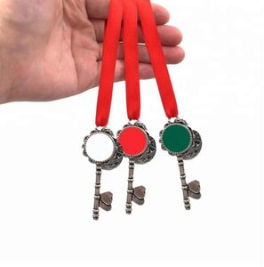 Entièrement nouveau design spécial émail personnalisé Noël Santa039 Magic Keys Ornement Gift monogrammé Santa Snowf1966498