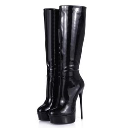 Bottes au genou en PU verni noir brillant à la mode entières sexy pour femmes avec plate-forme et talon haut de 16 cm chaussures faites à la main de conception italienne Fe181p