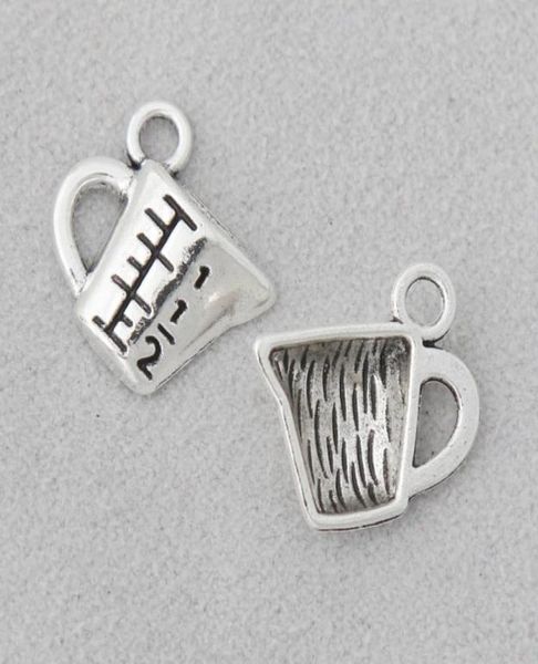 Couleur en argent antique en alliage vintage entier Mesurer les charmes de tasse quotidien