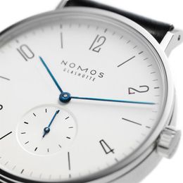 Hele dameshorloges NOMOS heren en dames Minimalistisch ontwerp Leren band Damesmode Eenvoudig quartz waterbestendig Watches248e