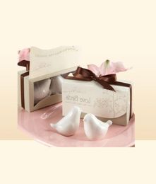 Whole40pcslot20boxes Love Birds Birds Salt en céramique et poivre Favors de mariage pour le cadeau de mariage le moins cher 1633022