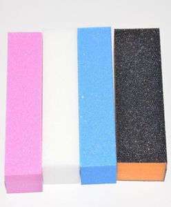 Files d'ongle de tampon de fichier de ongles professionnels de Whole4pcs pour les outils de manucure Forme des ongles Buffing Bloc Sand Sponge Nail Art Tips SAN2115589