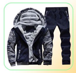 WholeMen sudaderas trajes de invierno deporte de abrigo chándal moda sudaderas con capucha Casual conjuntos para hombre ropa Cool Track Suit D625381308