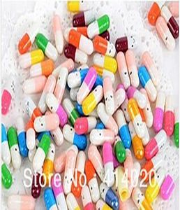 Ajustes de lotes de 1000pcs múltiples 10 colores Drama de Corea A Millionaire039s First Love Pillscapsule Mensaje Pillsvalentine Gift7513943