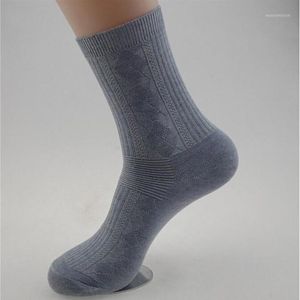 Heren sokken groothandel- 10 stks = 5 paar / partij fabrieksprijs Anti-bacteriën anti-geur mannen Comfortabele bamboevezelkleding1