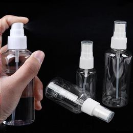 En gros de 1000pcs 50 ml de parfum en plastique pour animaux de compagnie bouteilles de parfum vides 50 ml d'emballages cosmétiques avec capuchon de brume blanc pour désinfection LXWM