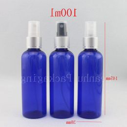 Venta al por mayor de botellas rociadoras de PET redondas azules de 100ml X 50 para agua, bomba rociadora con boquilla anodizada de 100cc, botella rociadora de niebla cosmética Uisso