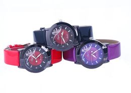 Groothandel 100 stks / partij PU Horloge Ms. Watch Belt Butterfly Classic Style Glossy Horloges JD301 WR022