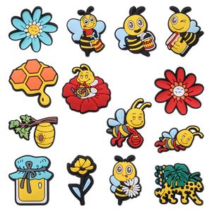 Groothandel 100 Stuks PVC Cartoon Dieren Insect Honing Bloem Luipaard Tuin Schoen Charmes Kinderen Gesp Decoraties Voor Armband Knop Klomp Slipper