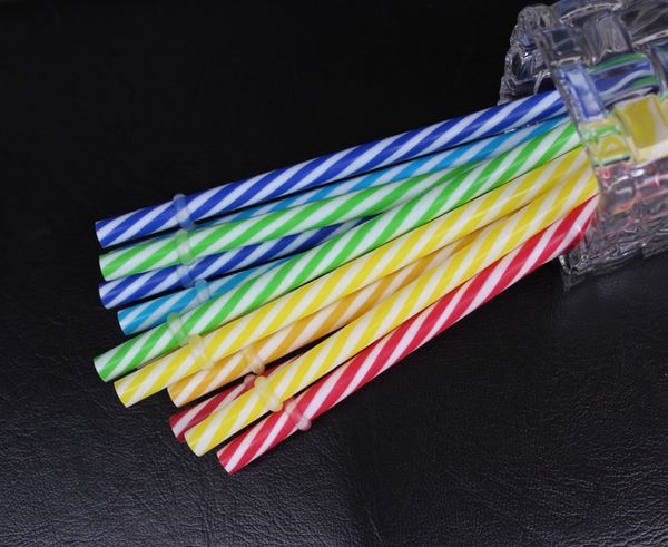 Gros-100Pcs pailles à boire biodégradables réutilisables en plastique dur de boisson de couleur déformée