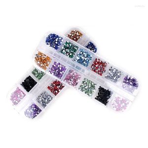 Gros-12 Couleur Mix Nail Art Strass 2mm Strass Décoration Forme Ronde Designs Tout Pour Ongles Charmes Bijoux Fournitures Professionnel Pru