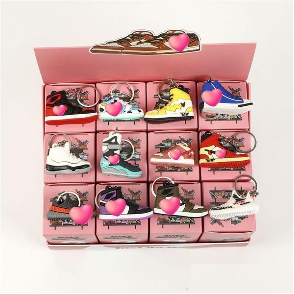 Vente en gros 12pcs Sneaker trousseau boîte à chaussures comprend porte-clés en carton modèle cadeau porte-clés emballage bijoux avec une livraison directe Dh7Je