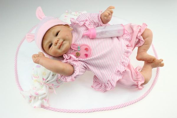 Vente en gros 18 pouces Noël Reborn Baby Doll avec des vêtements Vente chaude 45cm Reborn Baby Doll Vêtements Meilleure poupée pour les enfants