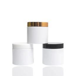 wholesale Pots cosmétiques blancs de 200 ml avec couvercles dorés, récipients rechargeables en plastique pour crème, beurres corporels, gommage au sucre, médecine LL