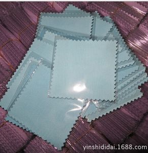 Gros-200pcs 8 * 8cm Argent Polonais avec des sacs d'opp Tissu pour l'argent Or Bijoux Cleaner Bleu couleur Microfibre matériau en tissu suédé