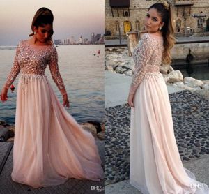 2017 Distinctive Crystal Beaded Elegant Prom Dresses Plus Size Sheer Bateau Lange Mouwen Een lijn Chiffon Sweep Train Long Prom Dress met BH