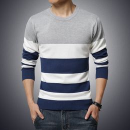 Groothandel-2016 Fashion Nieuwe Herfst Casual Heren Sweaters Strip Patchwork Kleur Pullover Trui Mannen Plus Size M-5XL O hals Pullover Mannen