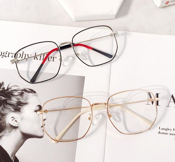 Vente en gros-2019 Lunettes de créateurs de luxe pour hommes Femmes Vintage Eye Accessoires Lunettes de soleil