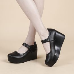 wholesale 2020 printemps femmes plate-forme chaussures compensées talons hauts escarpins pour femmes noir Mary Janes dames bride à la cheville chaussures de travail en cuir