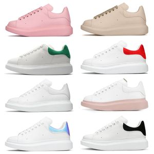 Designer Woman Shoe Leather Lace Up Men Fashion Platform Oversized Sneakers White Black Heren Dames Luxe Velvet Suede Casual schoenen Chaussures de Espadrilles 35-46