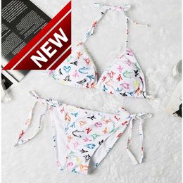 Wholesale 2024 Nouveau créateur de mode Sexy Bikini Sexe Sex Sexy Womens S S Set Clear Strap Forme Sweet Swemes Bathing Costumes Swim Wear Beach Woman S Biquini