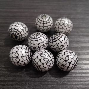 Sac de perles en acrylique blanc mat, 20mm, 100 pièces, imprimé de perles noires en toile d'araignée, pour bijoux d'Halloween, vente en gros, 240125