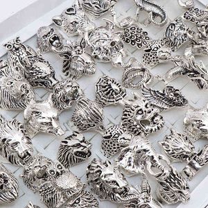 En gros 20 pcs / Lots Mélange Serpent Hibou Dragon Loup Éléphant Tigre Etc Style Animal Antique Vintage Bijoux Anneaux pour Hommes Femmes 220113