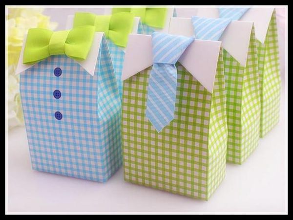 Vente en gros - 20pcs Mon Petit Homme Bleu Vert Noeud Papillon Anniversaire Garçon Baby Shower Faveur Bonbons Traiter Sac Faveurs De Mariage Boîte De Bonbons Sacs-cadeaux