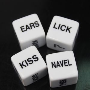 Vente en gros 19 * 19mm 2pcs / set Nouvelle nouveauté exotique Sex Dice Produits de sexe Adultes Dés lumineux Amour Ludo Dominos au galop pour jeux pour adultes Femme Homme