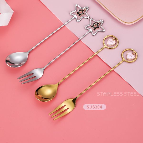 Cuillères et fourchettes en acier inoxydable 304, jolies cuillères et fourchettes en forme de cœur, style ins, couleur argent et or, vente en gros