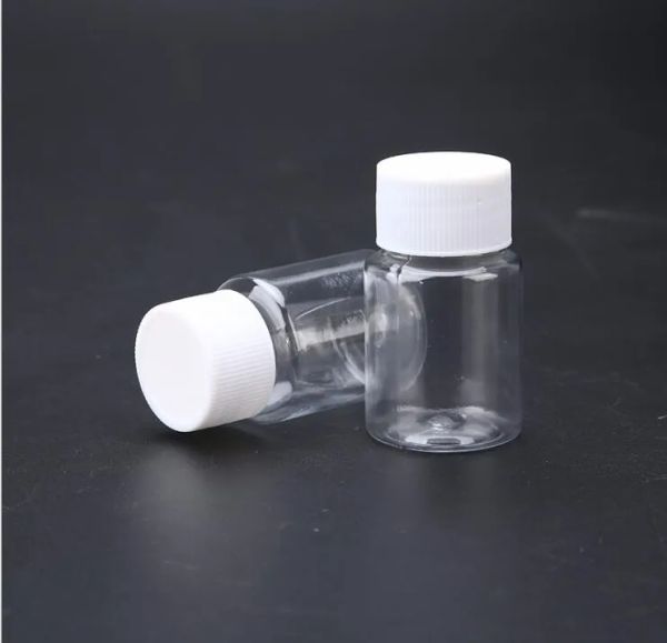 Venta al por mayor de botellas pequeñas de plástico transparente de 30 ml con tapones de rosca para embalar 11 LL