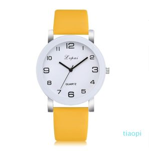 Venta al por mayor, 30 Uds., moda de colores mezclados, 25mm x 7mm, 22g, reloj de cuarzo para mujer, relojes para niños y estudiantes, relojes de pulsera informales CH044