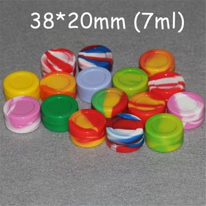 Vente en gros de boîtes 3ML 5ml 7ml 22ml NO-Stick Stick Silicone Jar Contenants pour bocons en silicone de cire Pièces à huile FDA LFGB Test