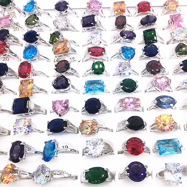 wholesale 50pcs mix lots bagues pour femmes bijoux de mode Zircon Stone Silver / Gold party ring brand new wedding bands