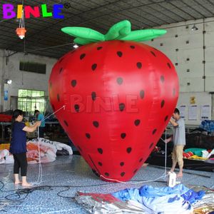 6mh (20 pies) con ventilador gigante promocional de fresa inflable enorme globo de fruta inflable gran pelota de fresa para publicidad
