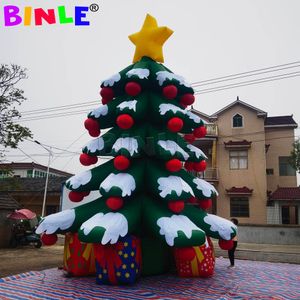 En gros de 8mh (26 pieds) avec du ventilateur arbre de Noël gonflable géant pour décoration d'événements en plein air idées de fête
